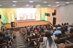 14.-Conferencia-Yo-Emprendo