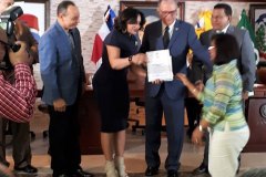Entrega-Decreto-Incorporación-COOPROINDE-7-12-17-7
